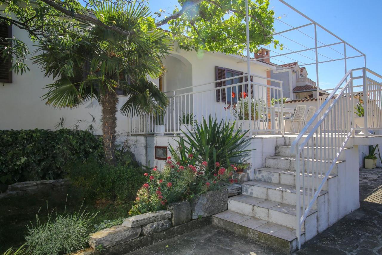 Artistic Summer House Marinovic With Garden&Bbq 苏佩塔尔 外观 照片