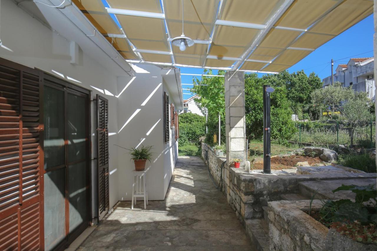 Artistic Summer House Marinovic With Garden&Bbq 苏佩塔尔 外观 照片