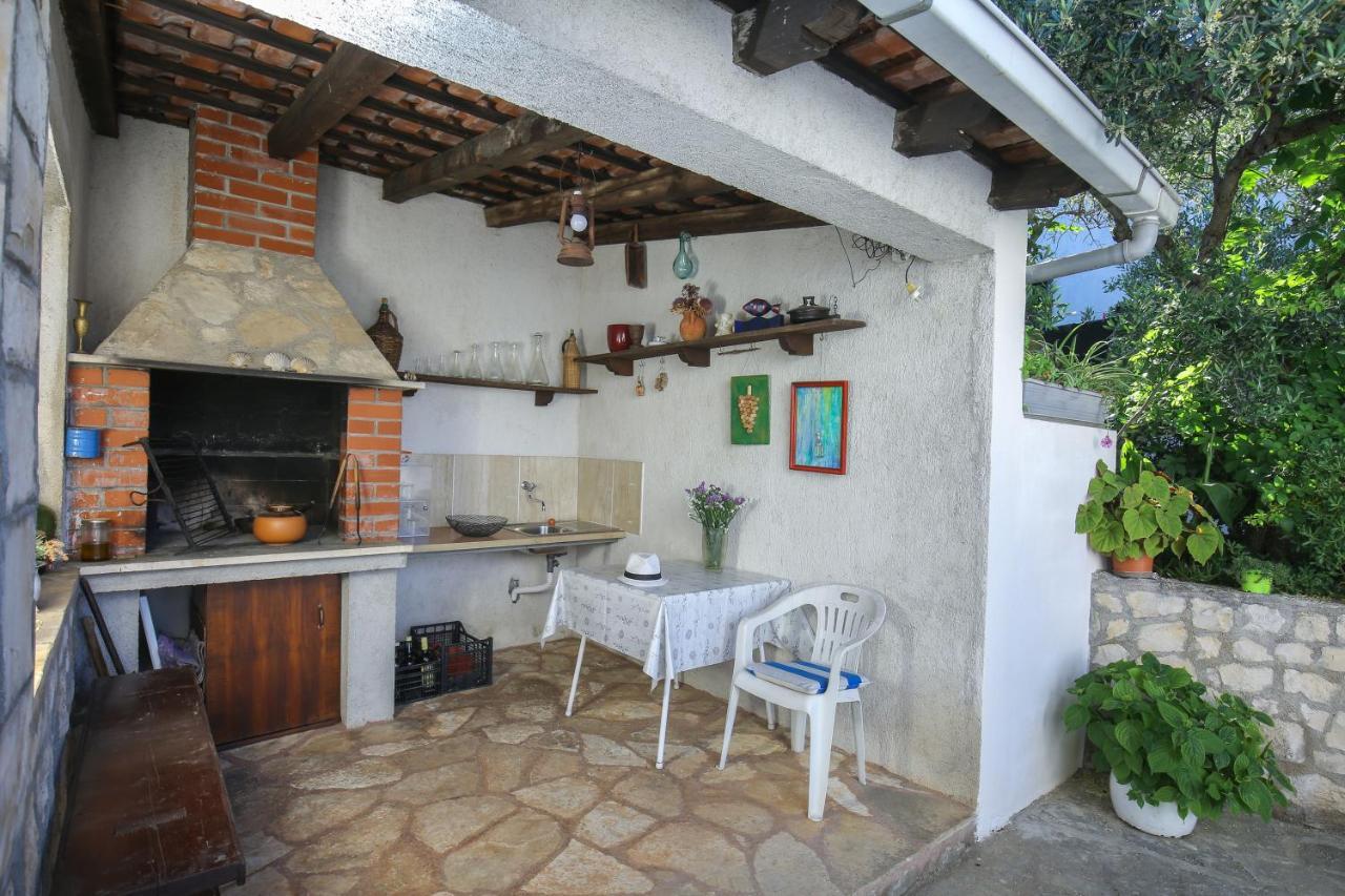 Artistic Summer House Marinovic With Garden&Bbq 苏佩塔尔 外观 照片